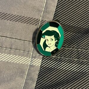 Ariel Enamel Pin with Green Border